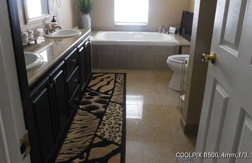 Tumtum House | Serene 3 bedroom home on Long Lake