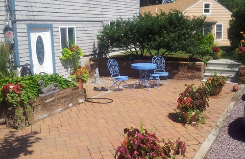 Plymouth Apartment | Serene Beachfront Getaway at Seaside Villa!
