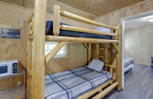 Briceville House | Serene Briceville Vacation Rental Cabin with Grill!