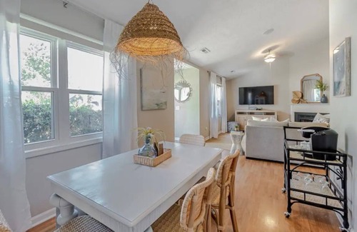 Wilmington Cottage | Serene coastal cottage in Wilmington