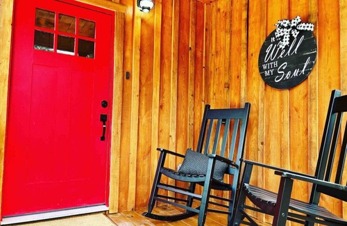 Monticello Cottage | Serene Cottage on 18 Acres Close to Lake Cumberland