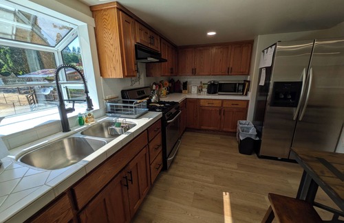 Cedar Ridge Other | Serene Farmhouse with Pond & Forest View in Beautiful Grass Valley