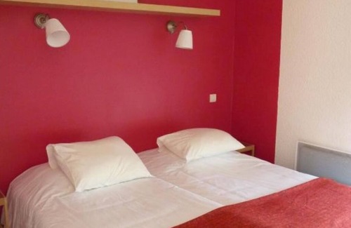 Digne-les-Bains Hotel | Serene Golf Haven Perfect for the Ultimate Relaxation Experience