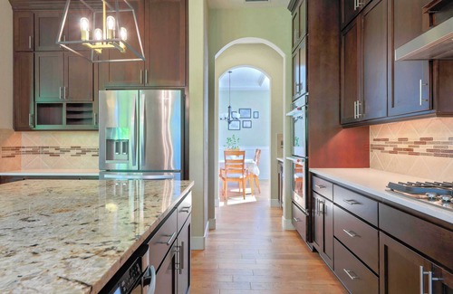 Bonny Slope House | Serene Haven Heights on Kinsley Terrace #41862