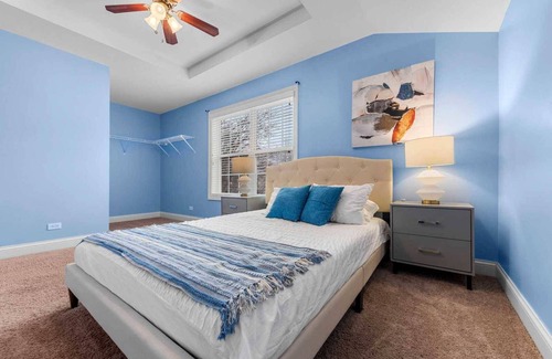 Libertyville House | Serene Haven on Cater Ln