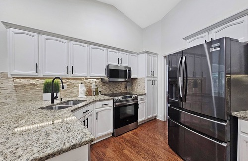 Temple Terrace Villa | Serene Heated Pool Oasis Tampa Vacation Villa