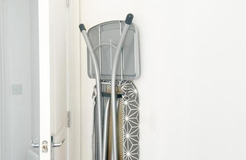 Bromley Common and Keston House | Serene Home ideally connected to Central London