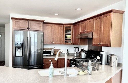 Geneva House | Serene home in Geneva along Seneca Lake Wine Trail w/Lake View and Lake Access