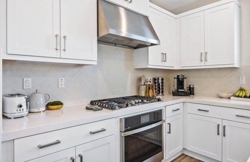 San Juan Capistrano House | Serene Home in Resort Community. Rooftop, Mountain Views, Lake +Resort Amenities
