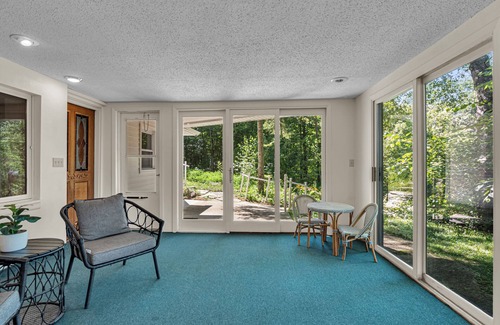 Plymouth House | Serene Lake Front Cottage With Dock… Walk to Road America