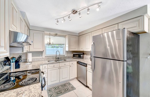 Ilexhurst Apartment | Serene oceanfront suite with Gulf view, grill, patio, central AC, & W/D