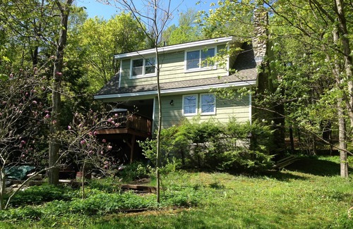 Sherwood Forest House | Serene, Private Waterfront House -Perfect Summer Retreat!