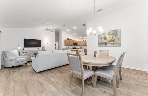 Wildwood Villa | Serene Ramsell Retreat at DeLuna