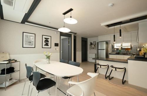 Seongbuk-gu Apartment | Serene Space Seoul