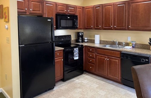 Francestown House | Serene Stay | Hiking, Biking & Relaxation Unit 4B