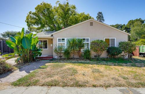 Castro Valley Apartment | Serene Studio in SF Suburbs Quiet and Cat Friendly!