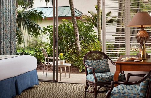 Crown Point Hotel | Serene Studio w/Full-Service Spa and Beach Access – Ideal for Families