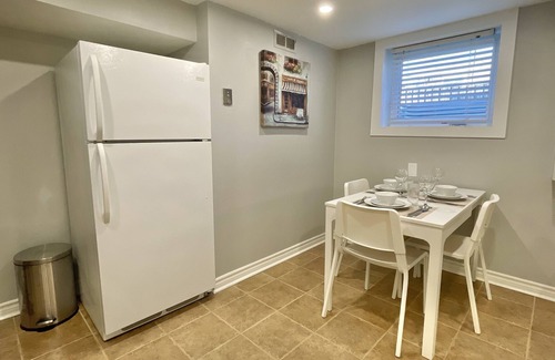 Pickering Apartment | Serene Suite w/ 2 BDRM, Parking, Office, Close to Beach