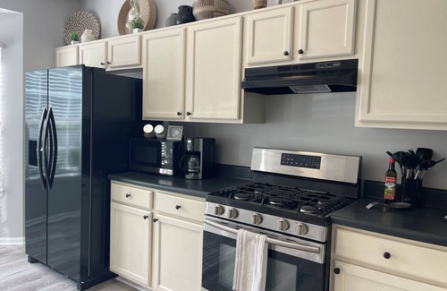 Church Street House | Serene Townhouse By ATL Airport