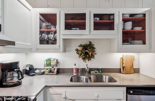 South Pomfret House | Serene Vermont Retreat: Ski,golf, Relax, and Reconnect!