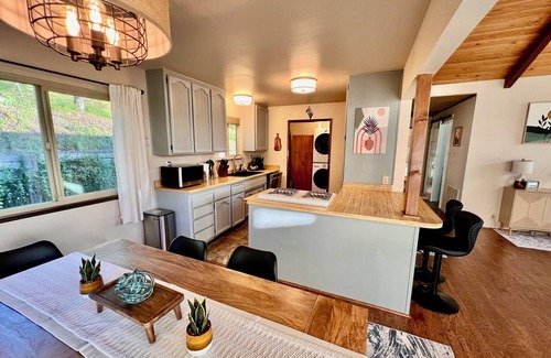 Yosemite Forks House | Serene Waterfall Escape. Close to Yosemite and Bass Lake