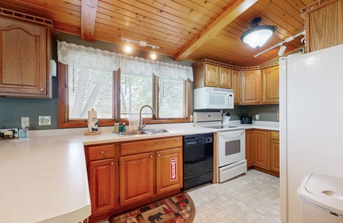 Nekoosa House | Serene Waterfront Home w/Provided Kayaks, Beach Area, Dock, Grill & Ping Pong