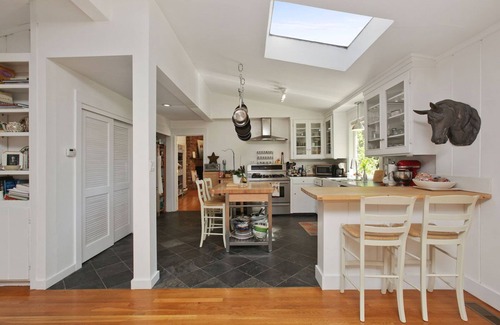 St. Helena House | Serene Wine Country Treasure in Park Setting