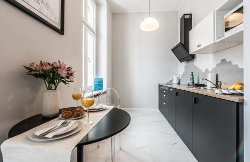 Poznan City Center Apartment | SERENITY Aparthotels - Old Town Poznan by Friendly Apartments