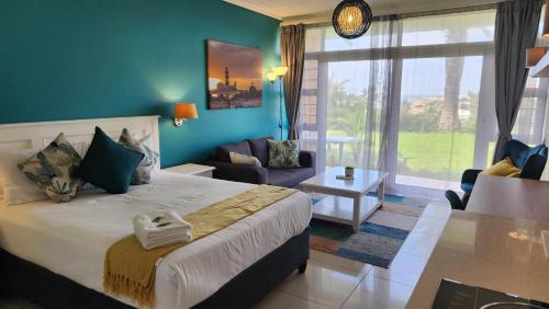 Summerstrand Apartment | Serenity at Brookes Hill Suites