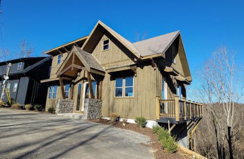Sevierville House | Serenity at Lake Haven