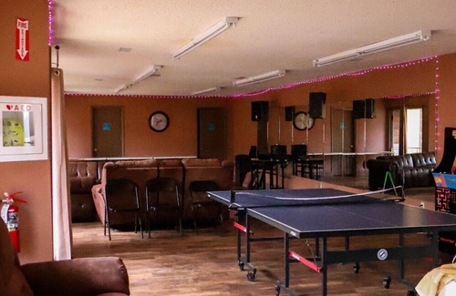 Waynesboro Hotel | Serenity at Rock Retreat Room 24
