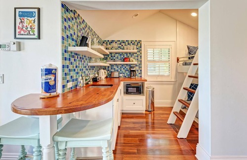 Anna Maria Cottage | Serenity Cottage