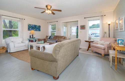 Rockaway Beach House | Serenity Cottage