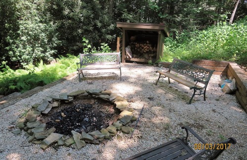 Burnsville House | Serenity House Large Firepit, On the River! With Outdoor Hot Tub!