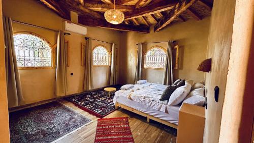 Amezrou Hotel | Serenity Lodge Zagora Guest House And Desert Excursions