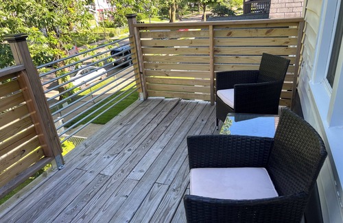 Milwaukee House | Serenity - Loft Style Near Downtown & Freeway