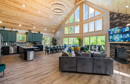 Massanutten Ski Chalet | Serenity - Mtn Views - Hot Tub - Nature - Escape