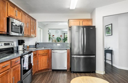 Oak Cliff House | Serenity Palace Near MC Hosp| I-20| I-35