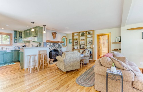 Greenbank House | Serenity Pines by AvantStay | Incredible Views