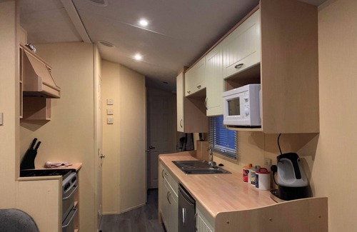 Skegness Ski Chalet | Serenity Place Caravan 2 Double Beds With Varanda