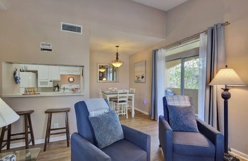 Clearwater Condo | Serenity Pool Side Cozy 1-bedroom condo in lovely Clearwater - AC; fitness room