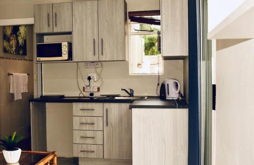 Walmer Apartment | Serenity Stay- Walmer