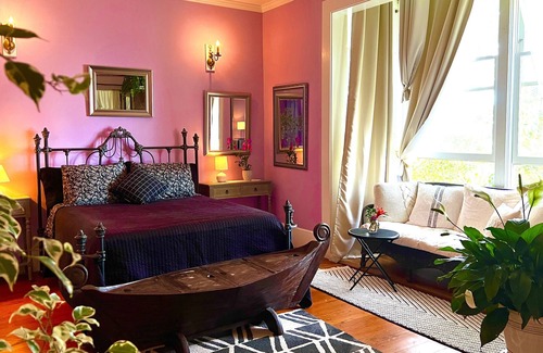 Hawi House | Serenity Suite @ Vibrant Vegan Guesthouse / alcohol-free & smoke-free
