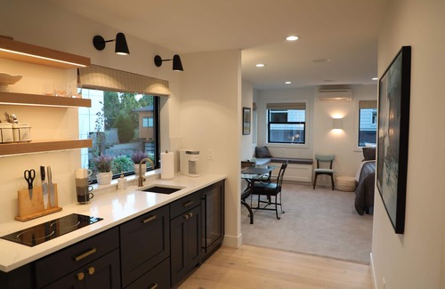 Market Apartment | Serenity.