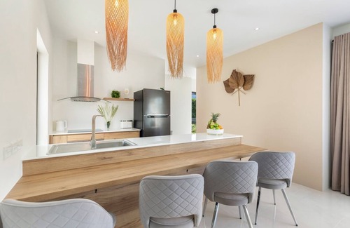 Hua Thanon Villa | Sereniwood1