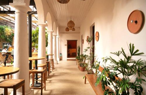 De La Merced Hotel | Sereno Hotel