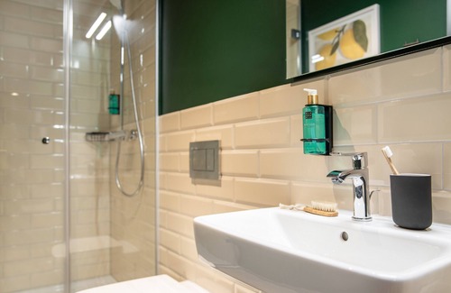 Gesundbrunnen Apartment | Serviced Apartment in Berlin Mitte, Wedding