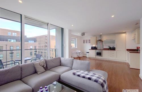Newham Apartment | Serviced Two Bed Apartment London Docklands