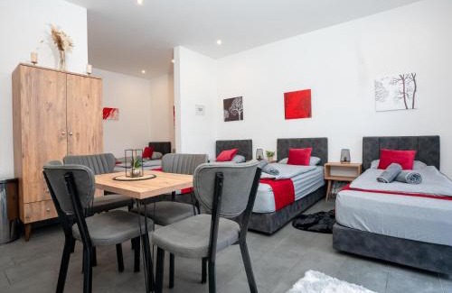 Hochlarmark Apartment | Serviceroom24 - Apartment 3 in Recklinghausen Hoch WLAN - Smart-TV - 24-7 Check-in und Küche