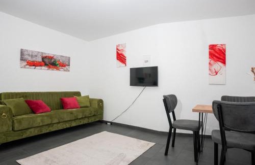Hochlarmark Apartment | Serviceroom24 - Apartment 4 in Recklinghausen WLAN - Smart-TV - 24-7 Check-in und Küche